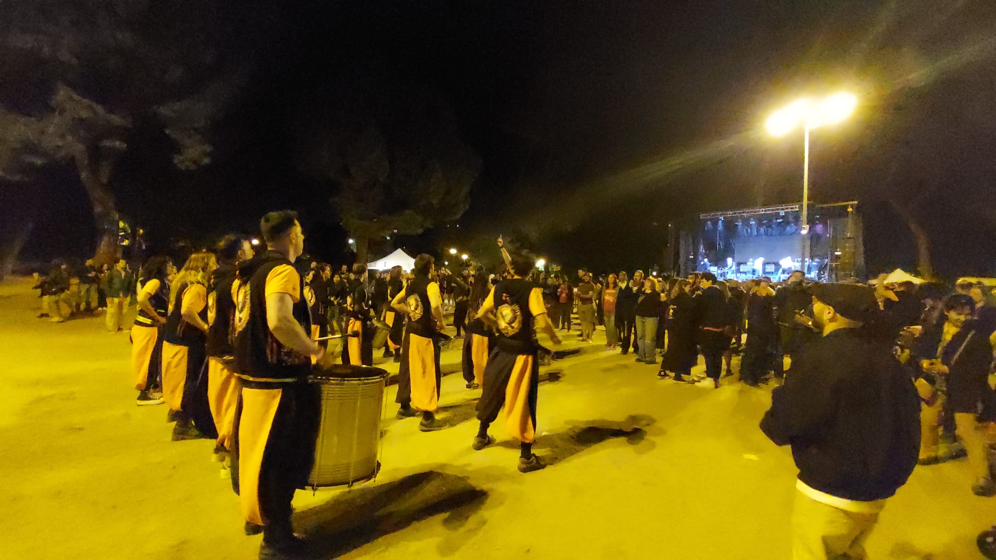 <b><a href='https://www.dream-alcala.com/el-festival-bombartaker-2025-de-alcala-de-henares-ya-tiene-fecha/' target='_blank' style='color:#ad4582'>Festival Bombartaker - Abril 2025</a></b> Festival Bombartaker - Abril 2025